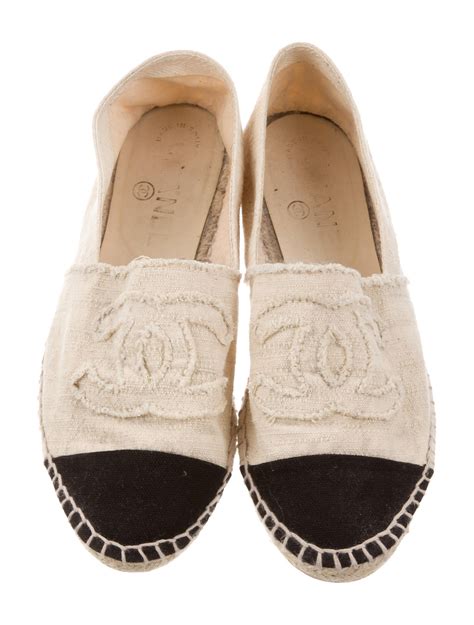 chanel shoes toe sole separated sepair|Chanel shoes outsoles.